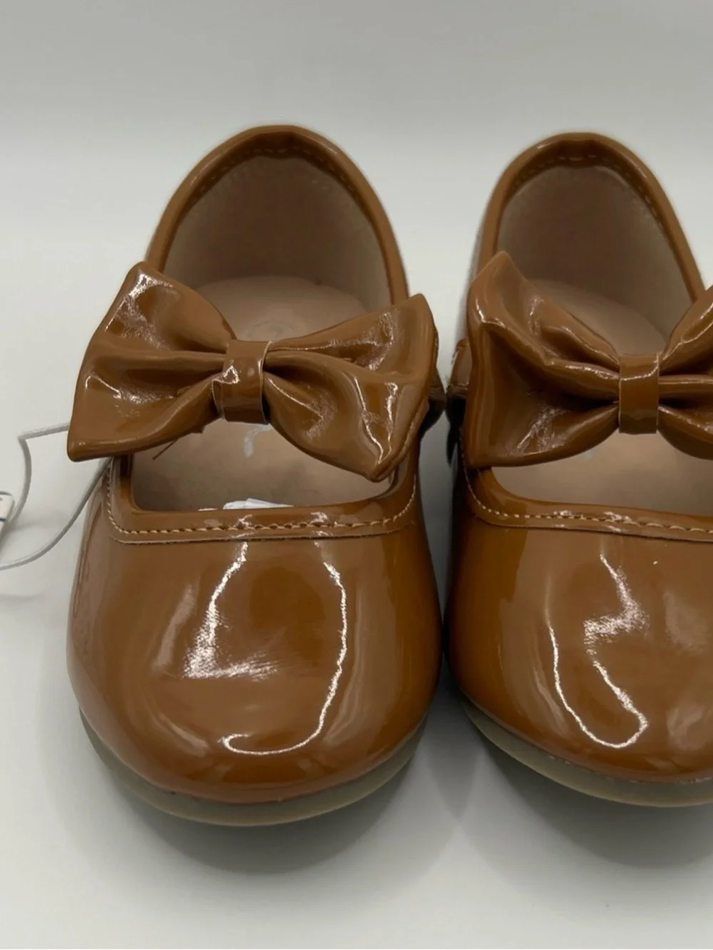 LM shiny tan